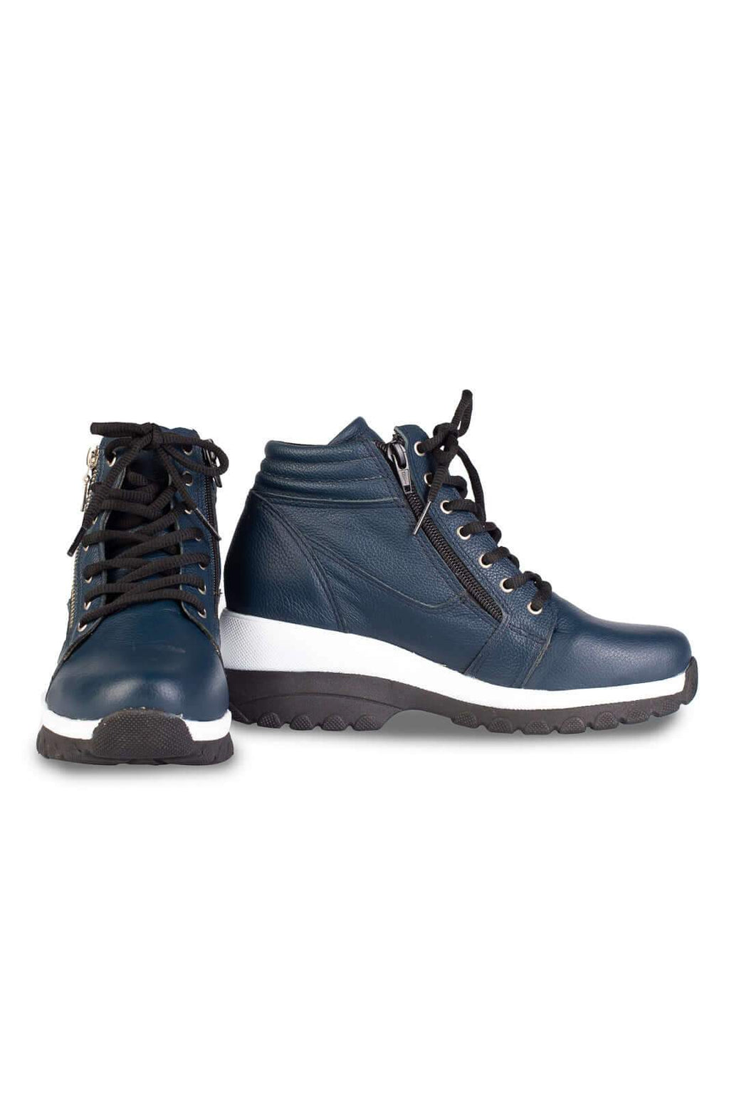 Tênis botinha de couro feminina 090 - Enluaze