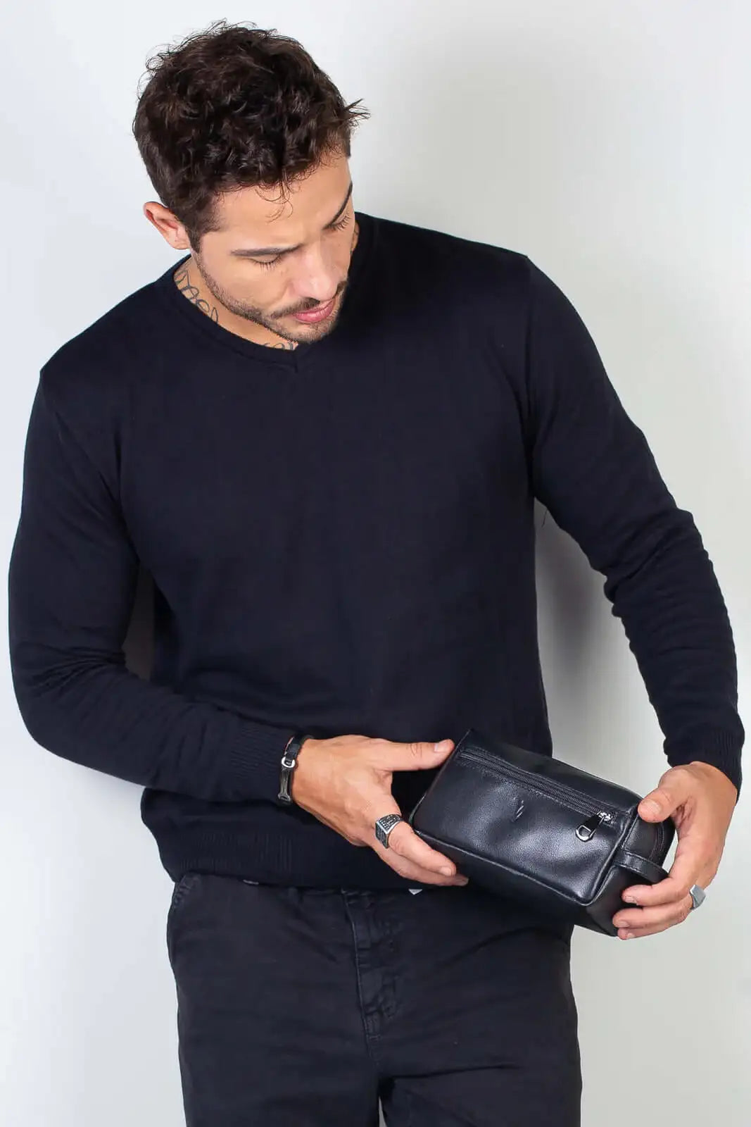 Necessaire masculina em couro italiano Daily 10x20x8cm - Enluaze
