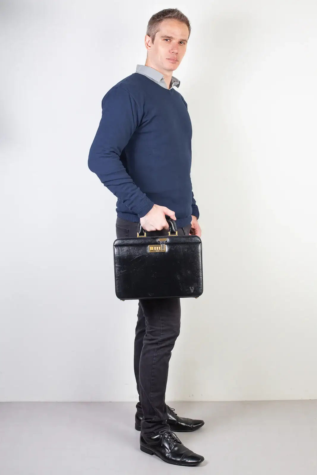 Maleta pequena em couro com segredo Doctor - Enluaze