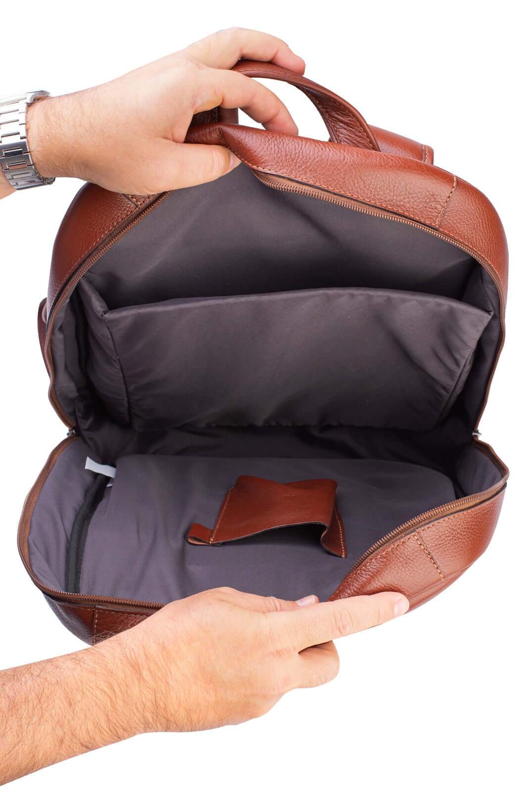 Mochila masculina em couro para notebook Murilo - Enluaze