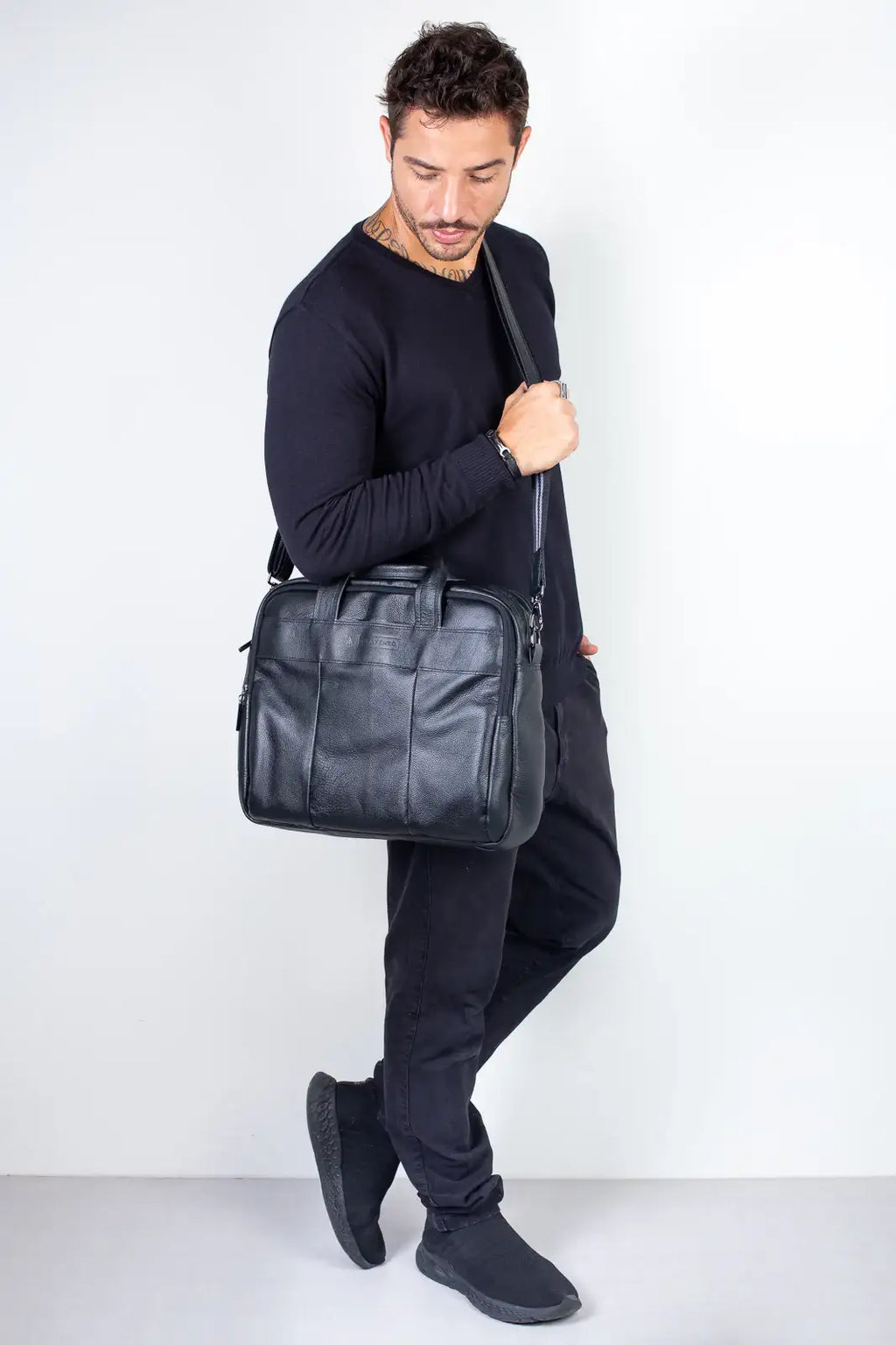 Pasta executiva de couro com divisórias Roger - Enluaze