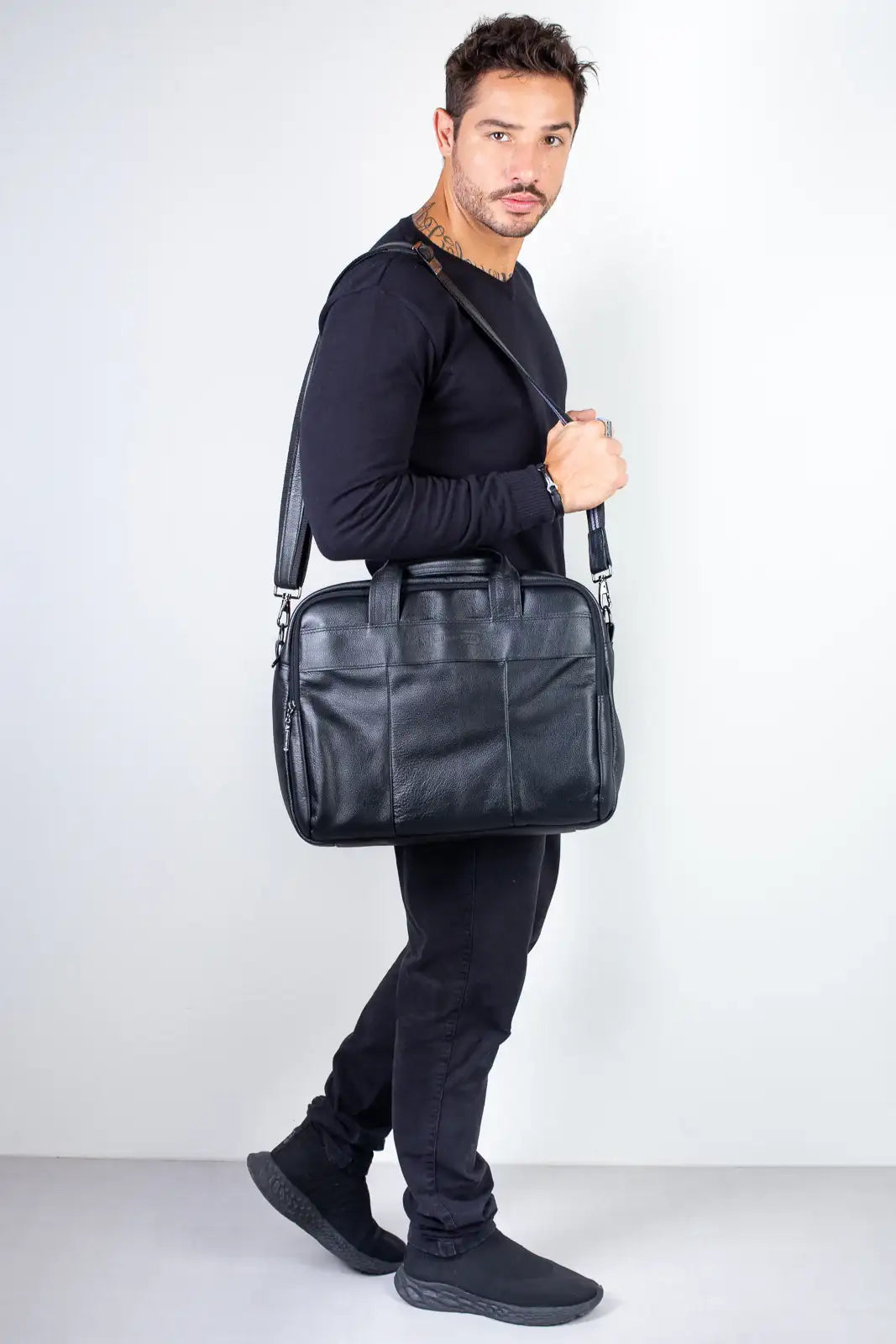 Pasta executiva de couro com divisórias Roger - Enluaze