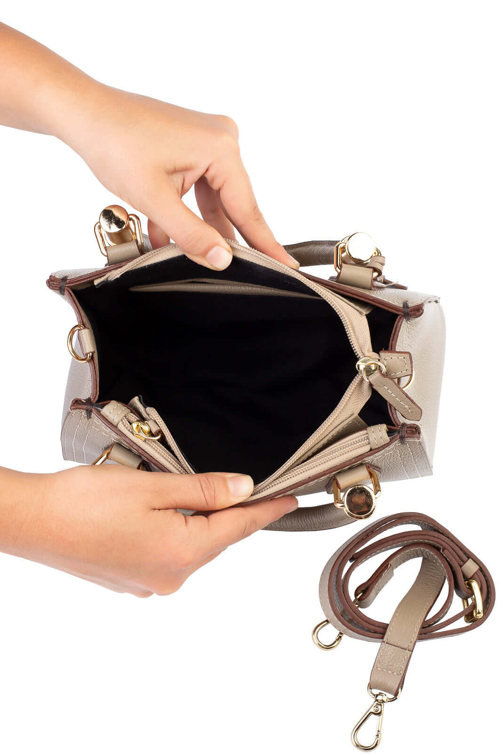 Bolsa baú de couro liso Andressa - Enluaze