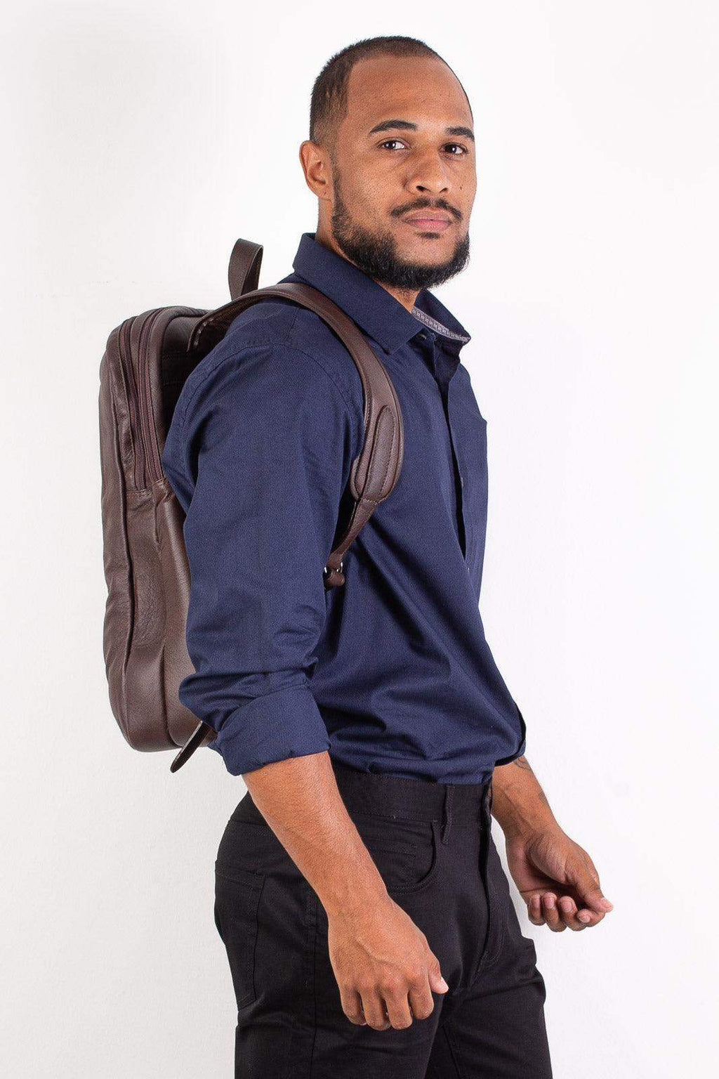 Mochila de couro grande slim Patrick - Enluaze