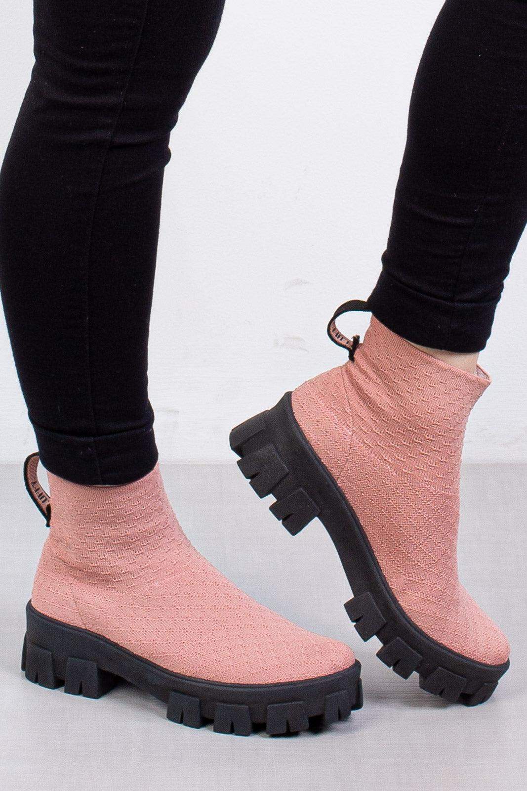 Bota de malha feminina tratorada 206 - Enluaze