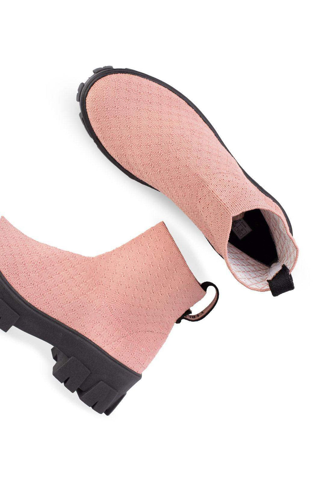 Bota de malha feminina tratorada 206 - Enluaze