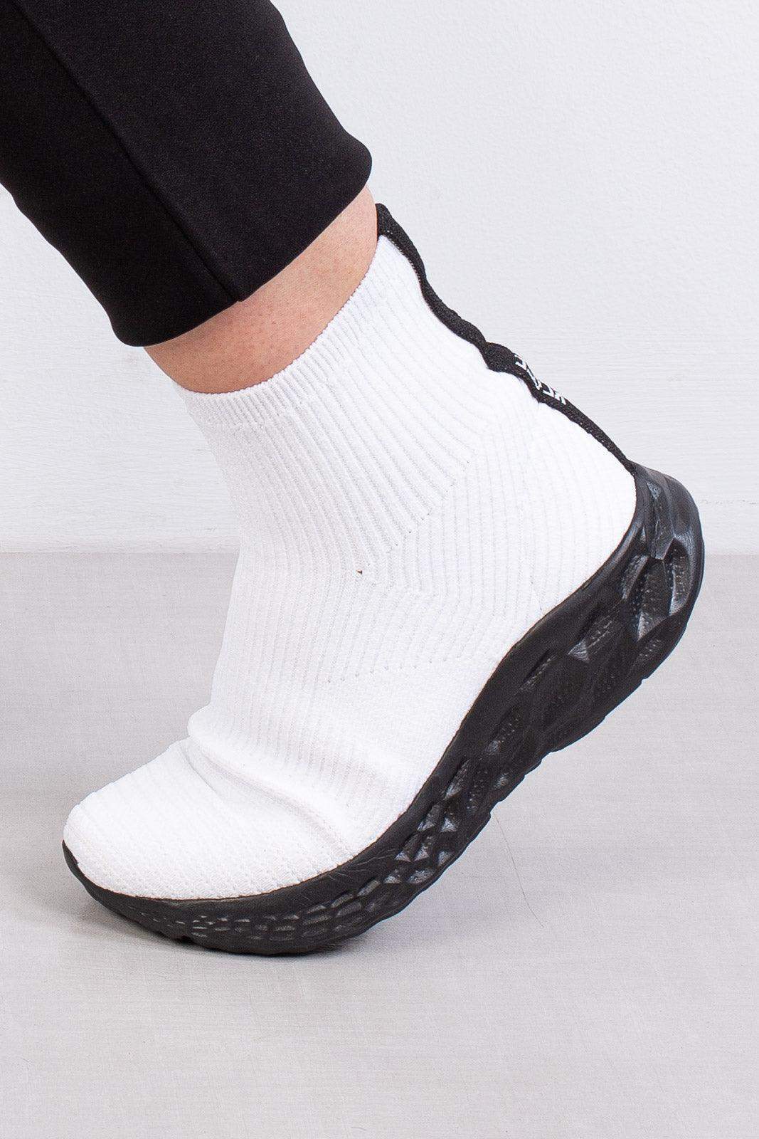 Botinha de malha unissex 223 - Enluaze