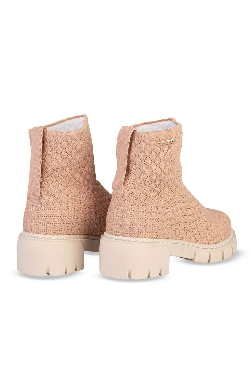 Coturno de malha com solado tratorado 2304 - Enluaze