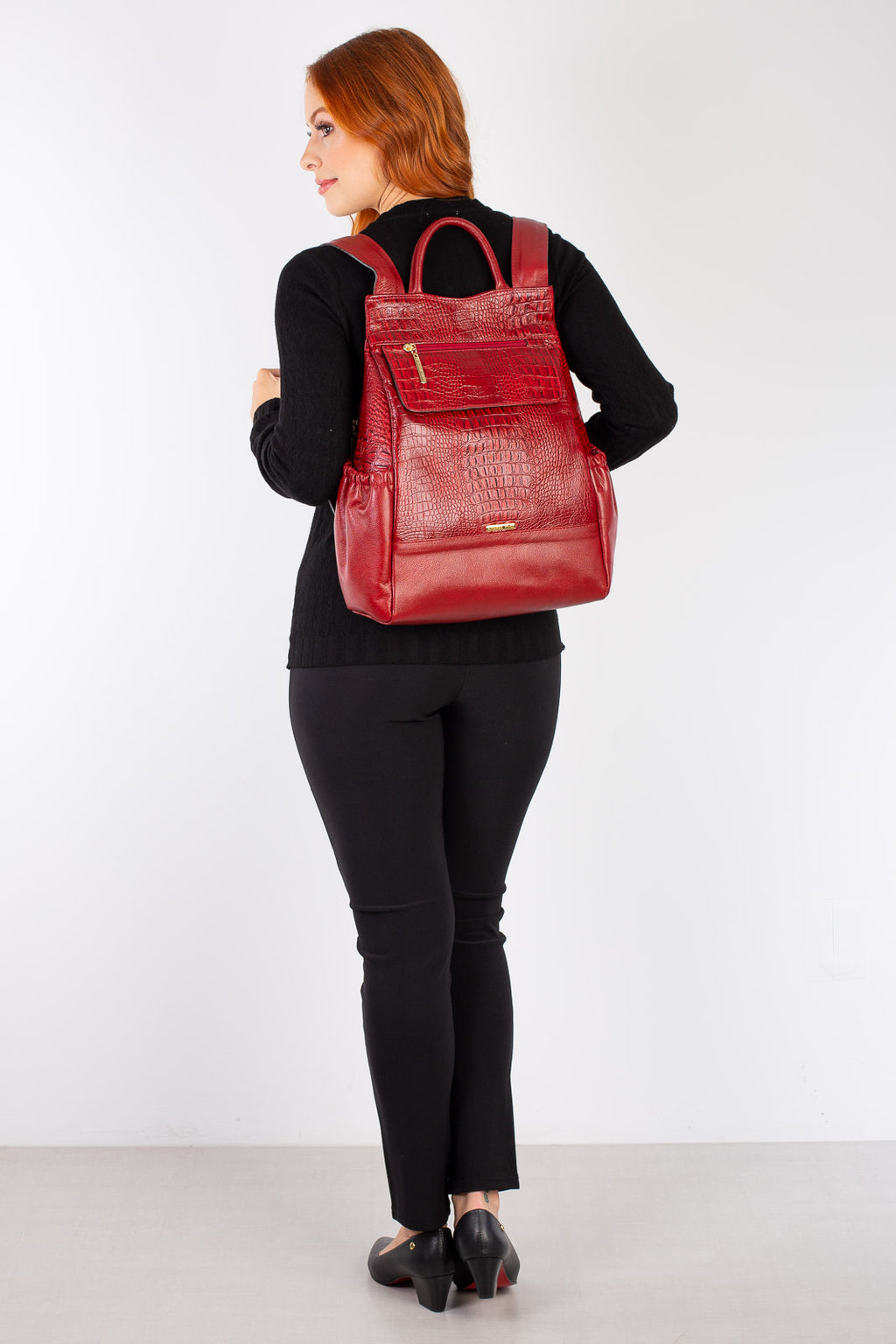 Mochila antifurto de couro croco Suelen