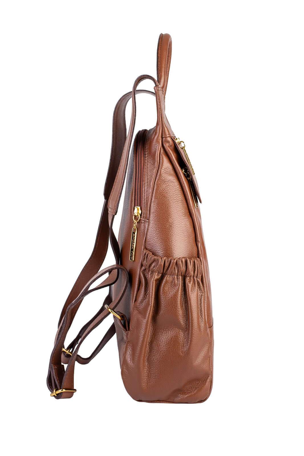 Mochila antifurto de couro liso Suelen - Enluaze