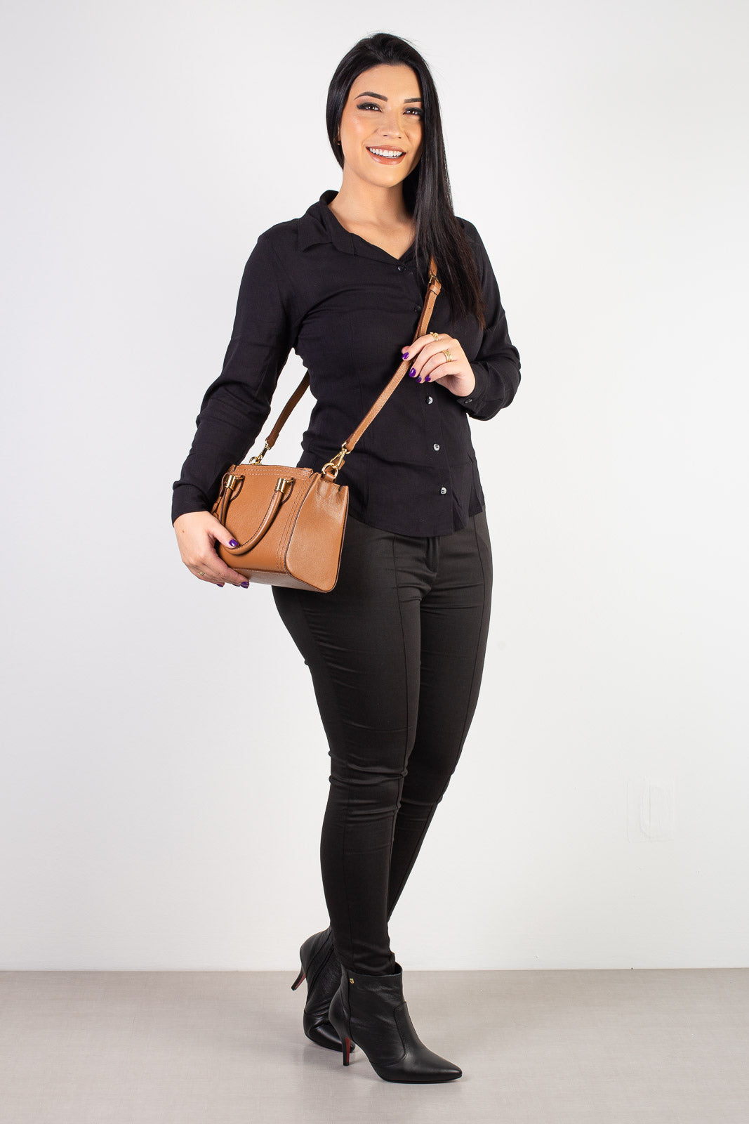 Mini bolsa baú de couro liso Andy