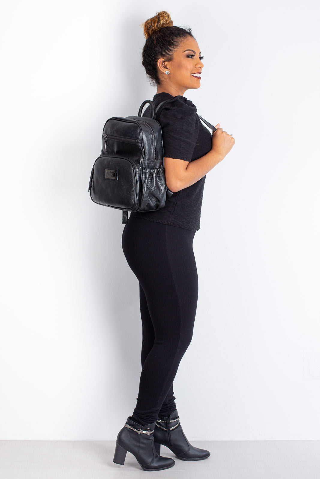 Mochila pequena de couro liso metais grafite Zoey