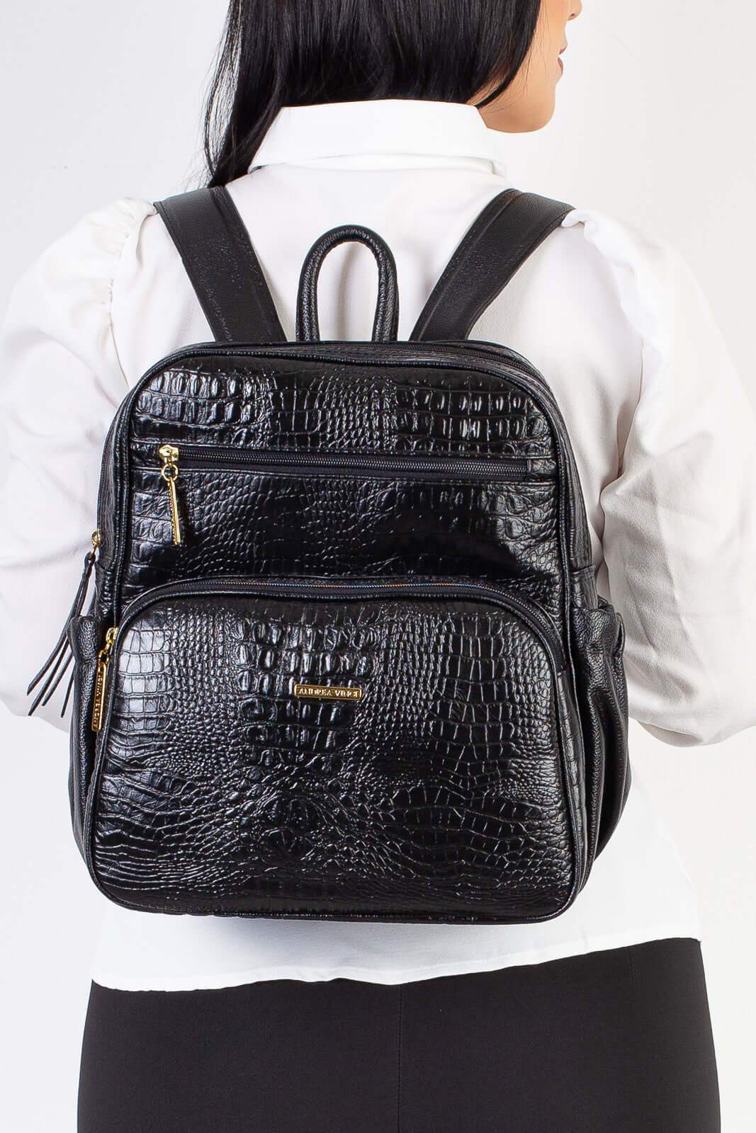 Mochila feminina de couro croco Zaya - Enluaze