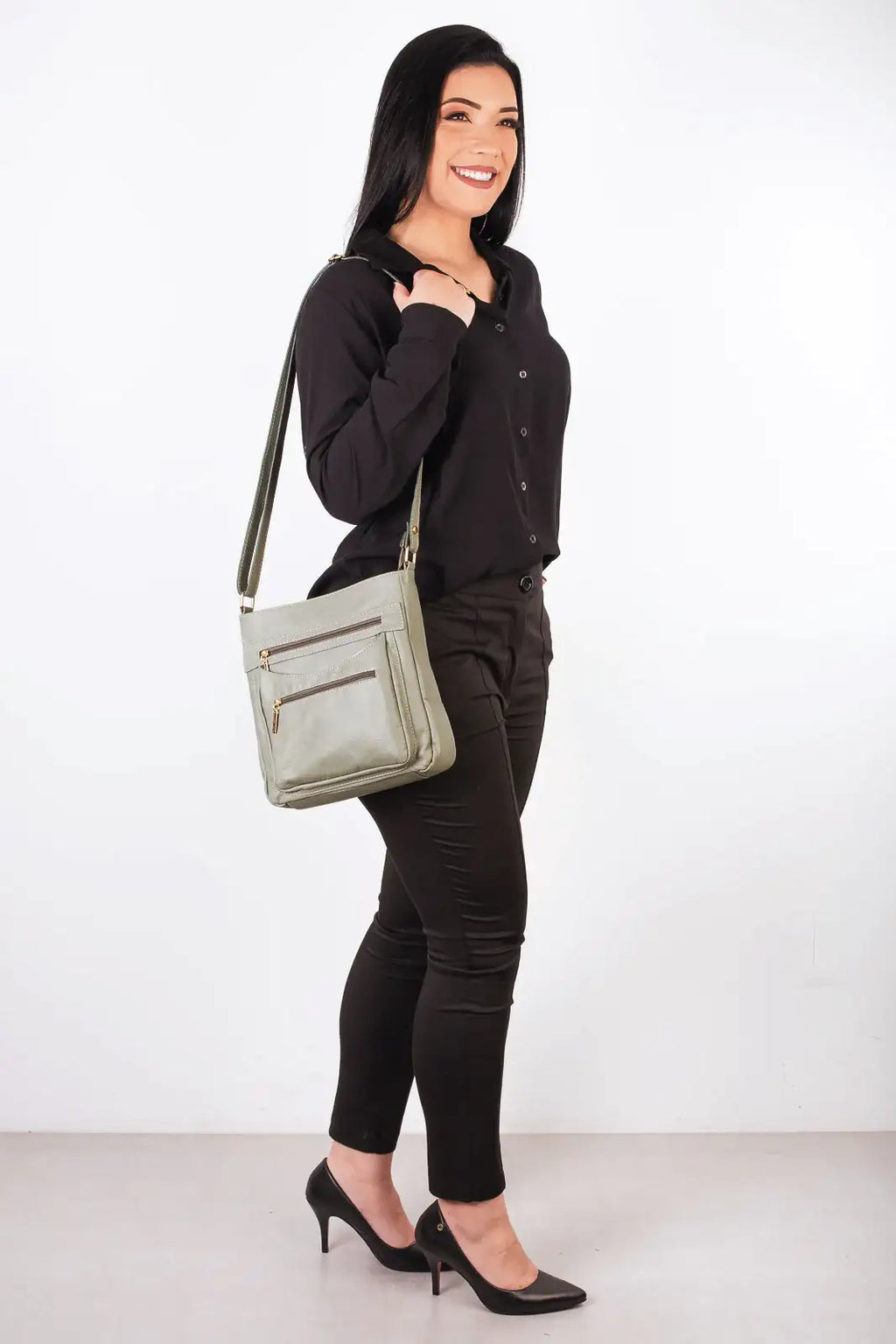 Bolsa tiracolo em couro liso Thais - Enluaze