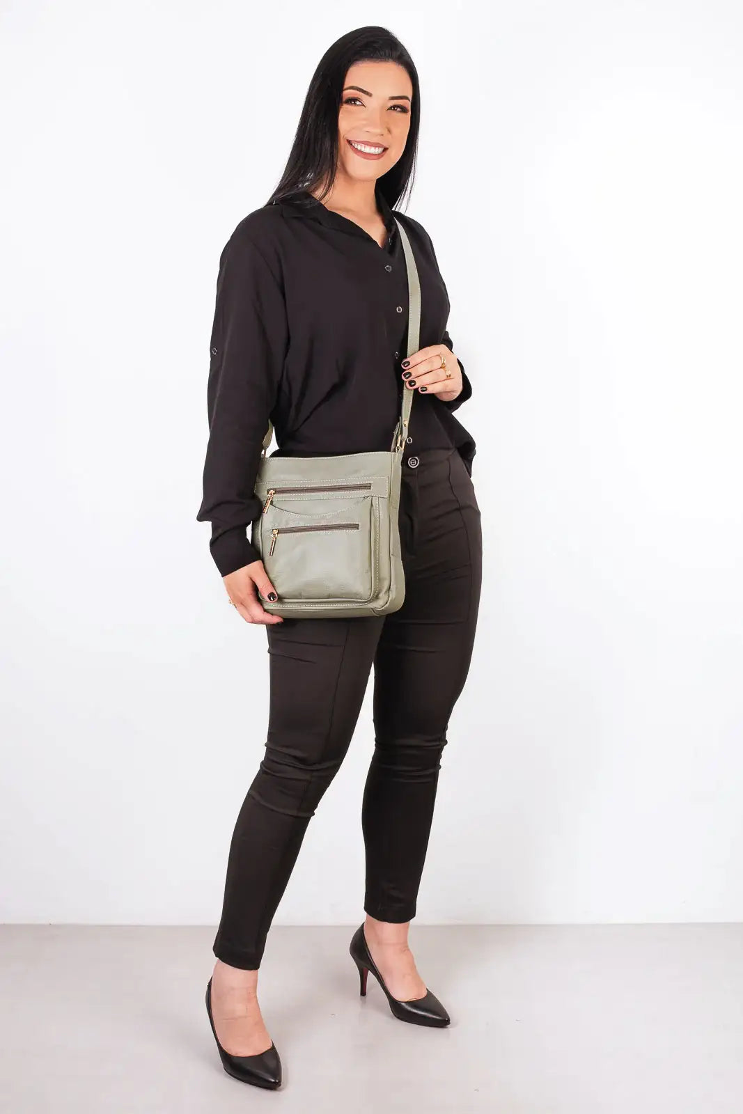 Bolsa tiracolo em couro liso Thais - Enluaze