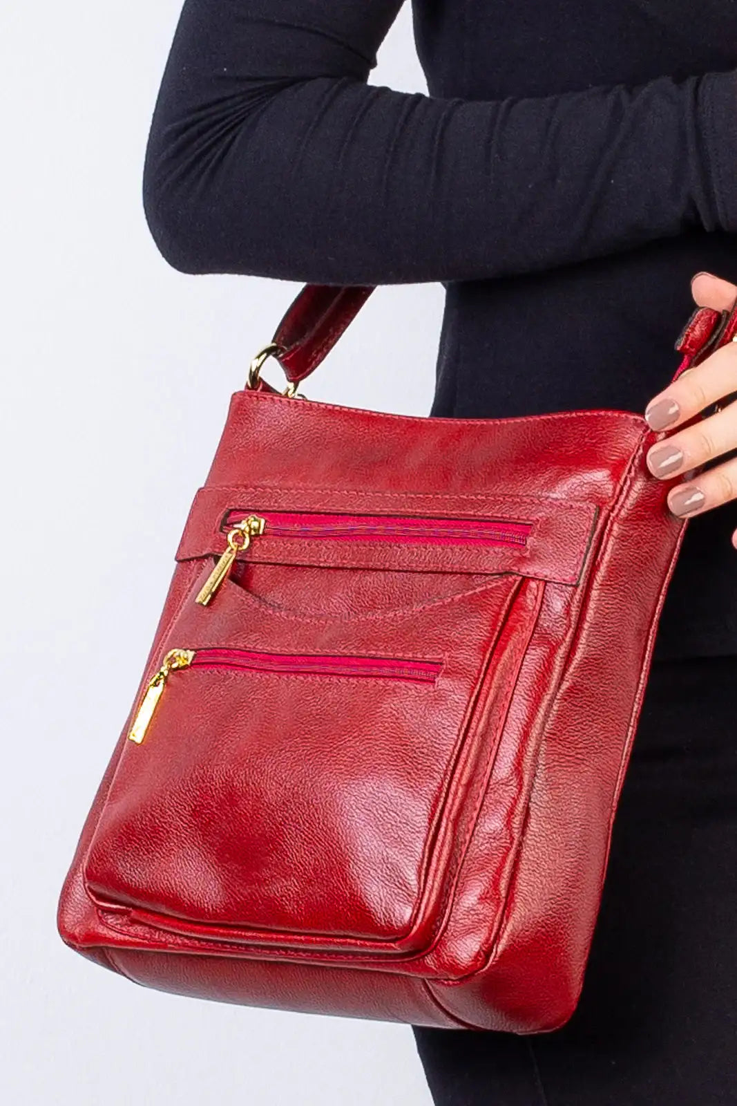 Bolsa tiracolo em couro liso Thais - Enluaze