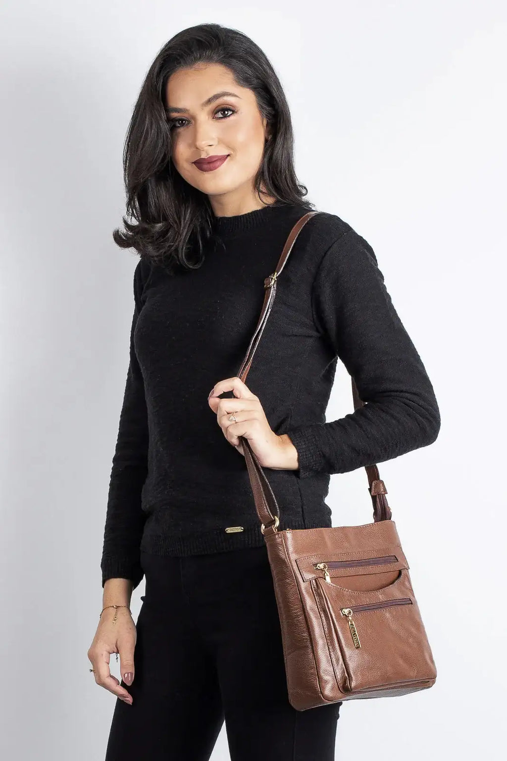 Bolsa tiracolo em couro liso Thais - Enluaze