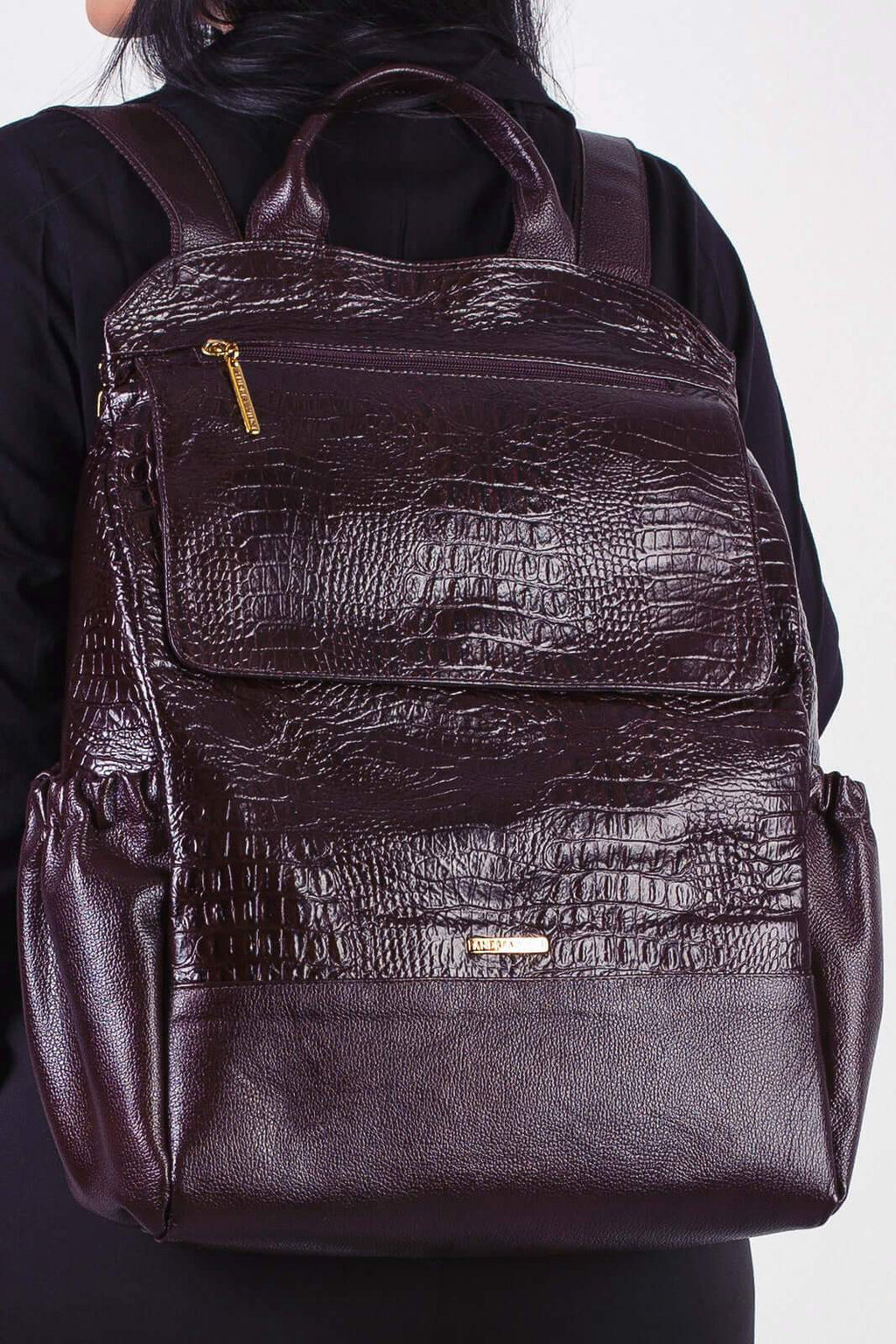Mochila antifurto grande de couro croco Suzana - Enluaze