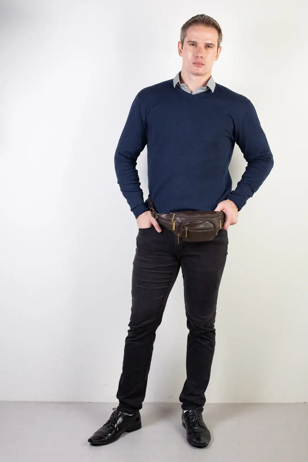 Pochete masculina de couro italiano David - Enluaze