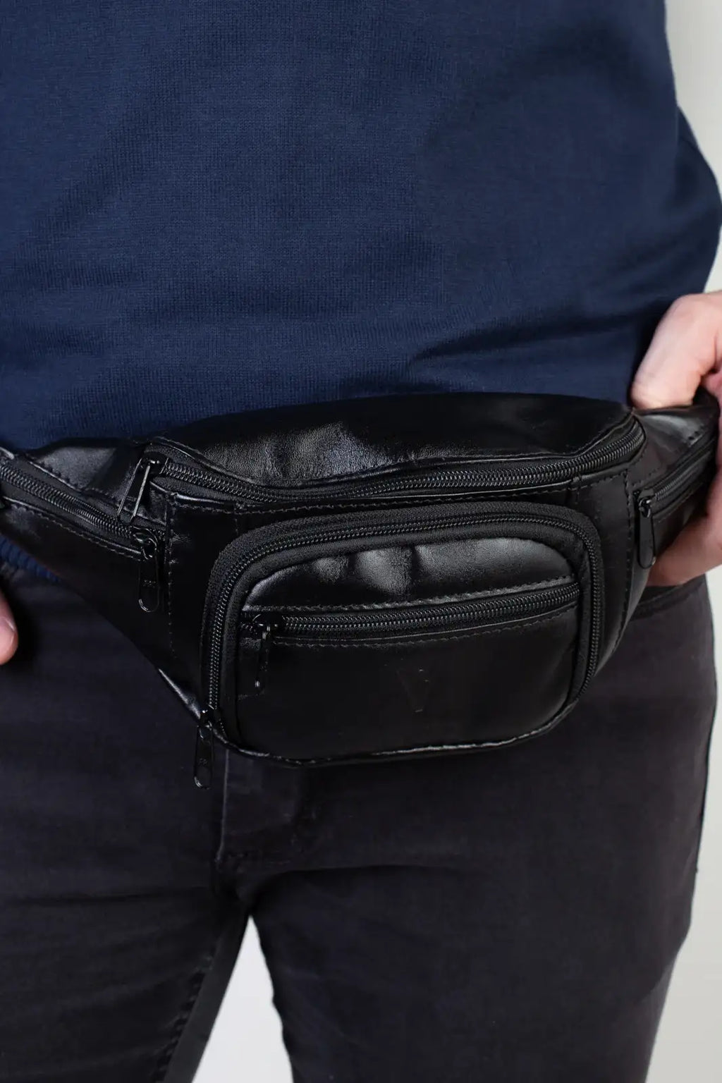 Pochete masculina de couro italiano David - Enluaze