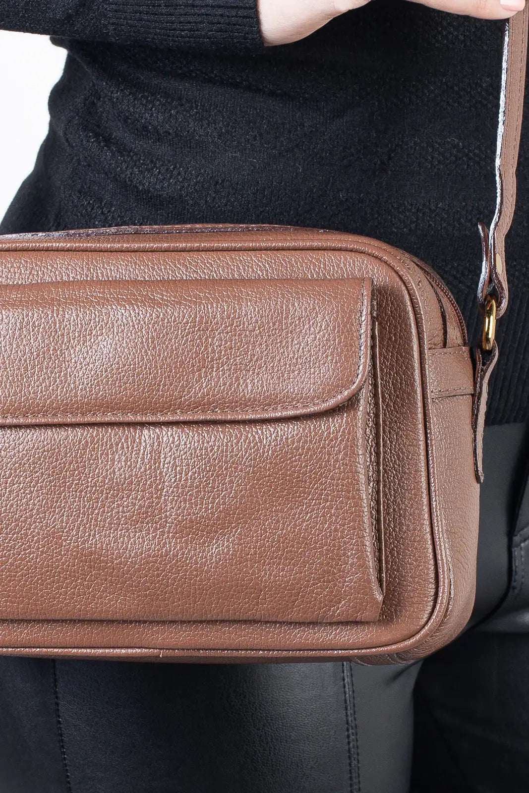 Bolsa quadrada pequena de couro liso Dana - Enluaze