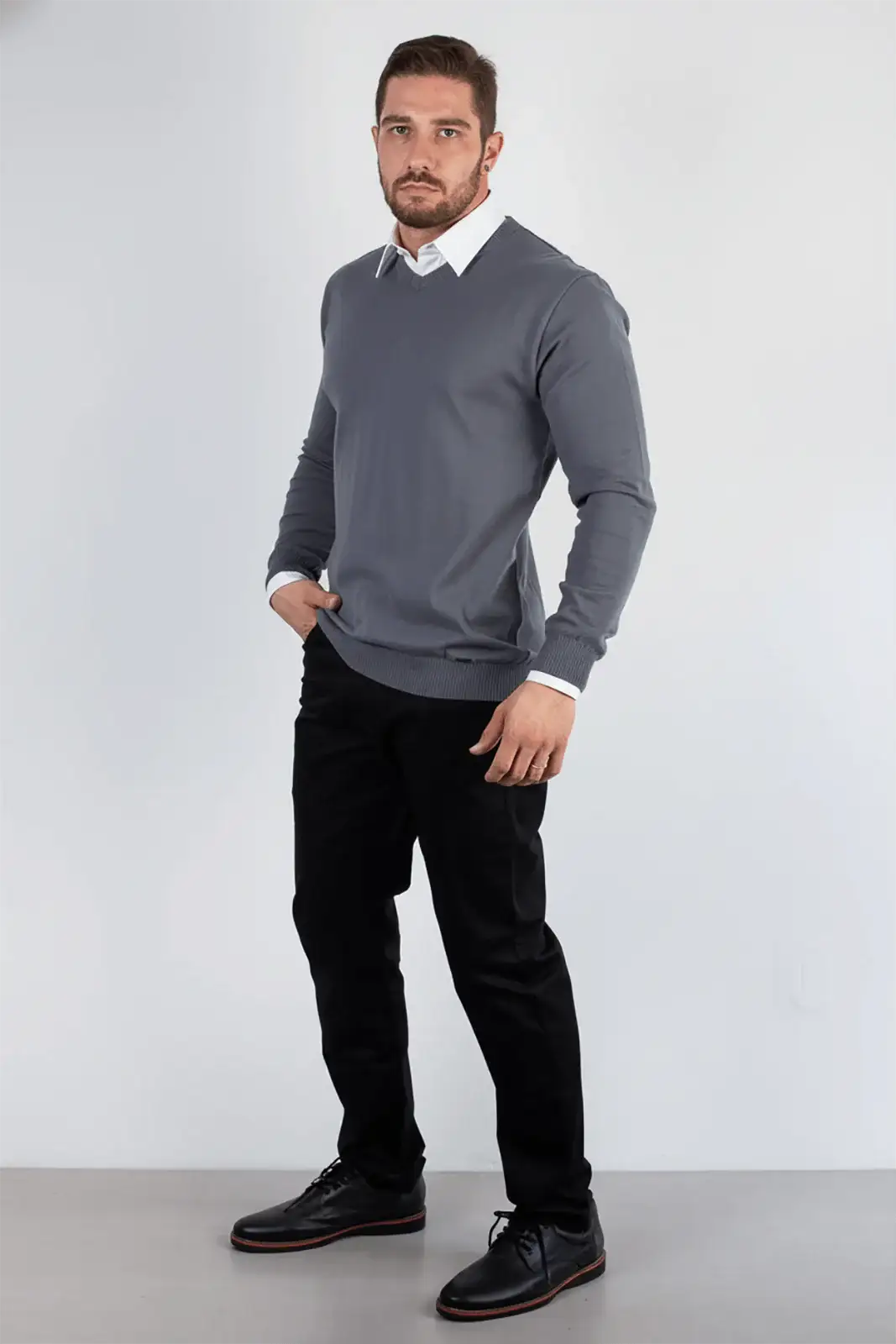 Suéter masculino gola v de malha 50001 - Enluaze