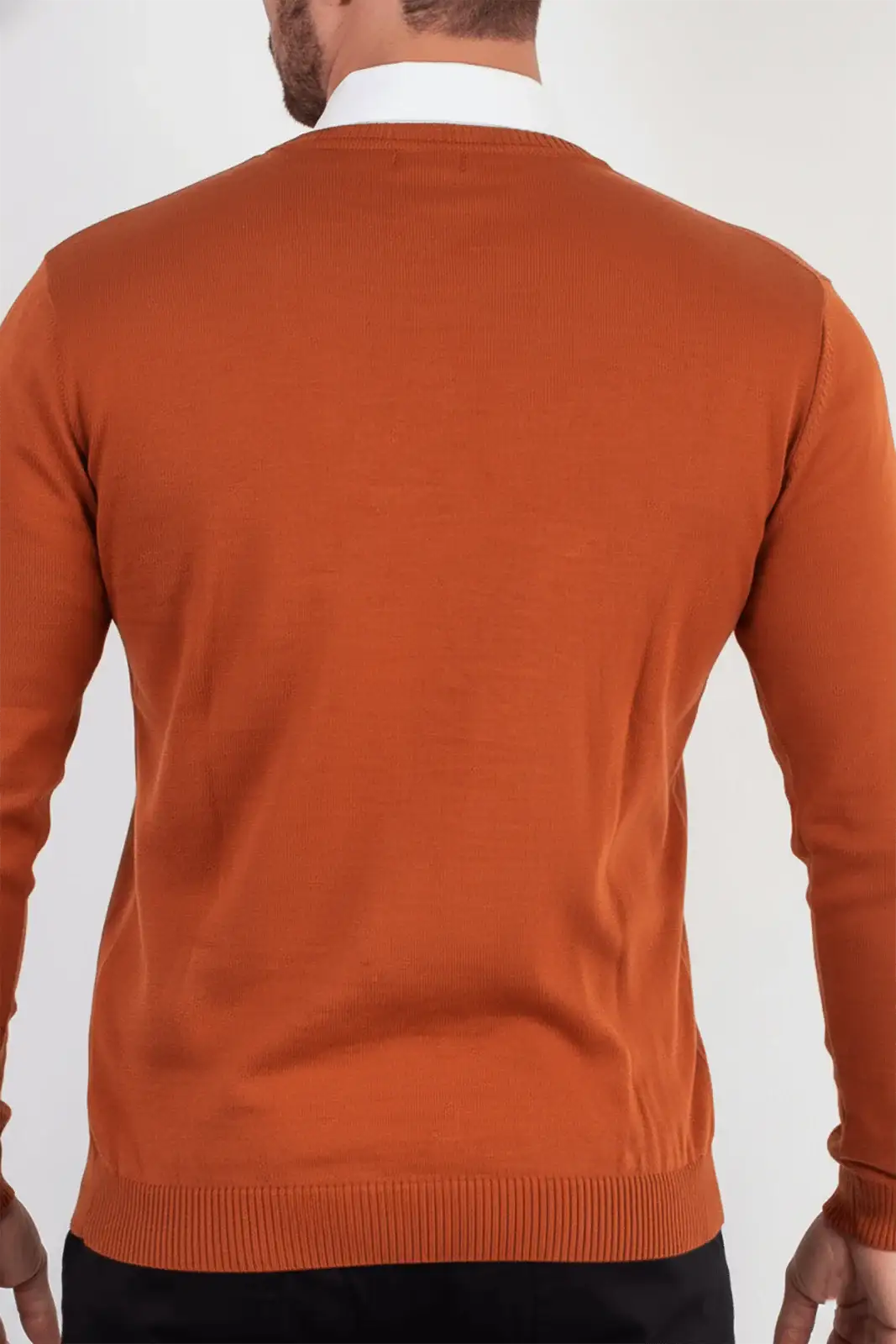 Suéter masculino gola v de malha 50001 - Enluaze