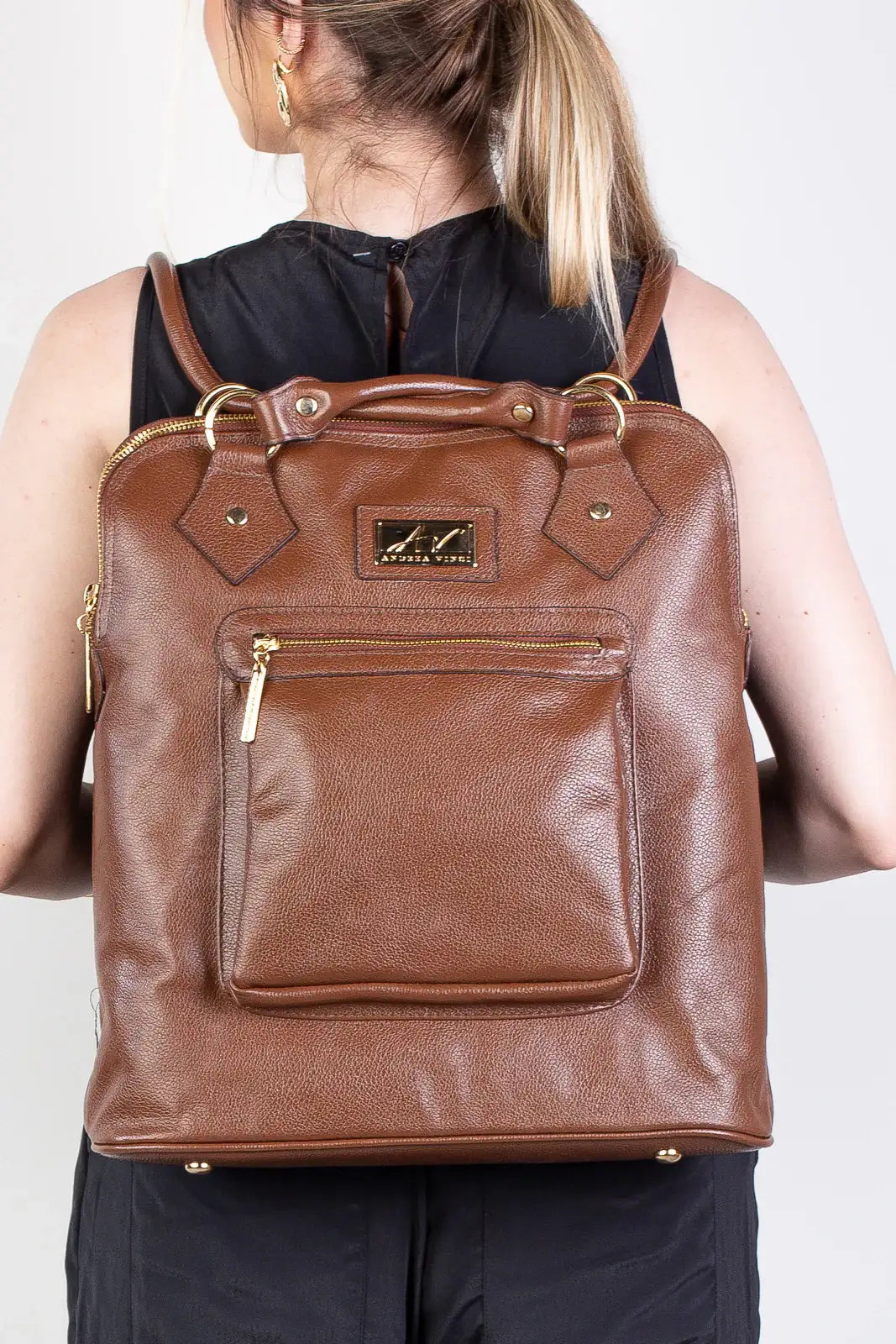 Bolsa mochila de couro liso Lívia - Enluaze