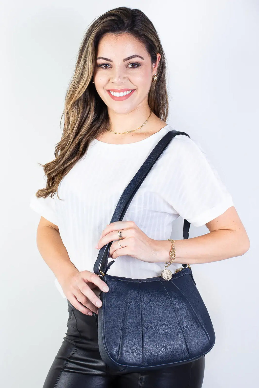 Bolsa transversal em couro liso Greice - Enluaze