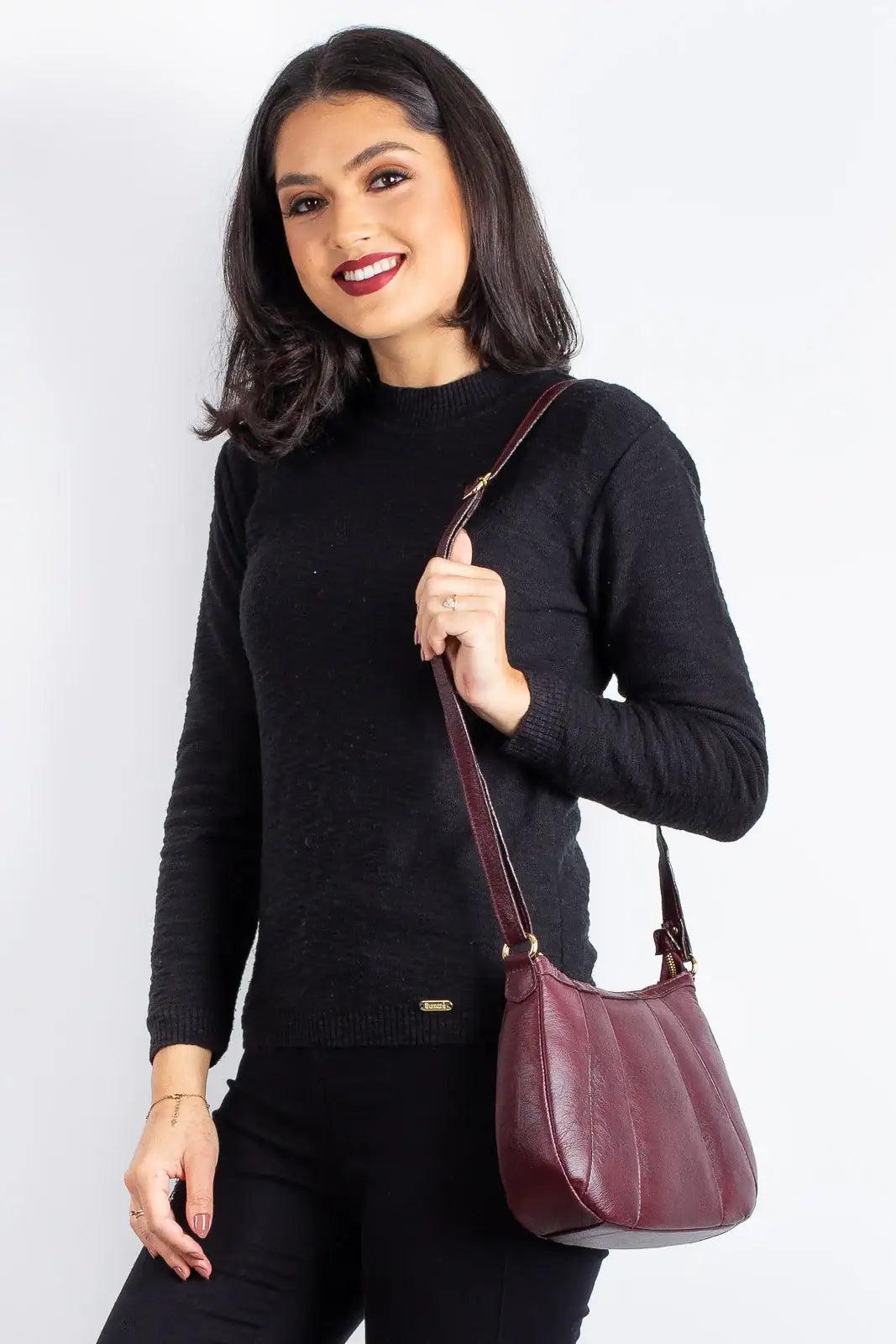 Bolsa transversal em couro liso Greice - Enluaze