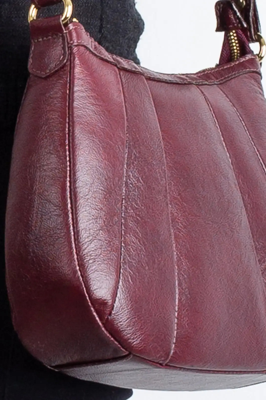 Bolsa transversal em couro liso Greice - Enluaze