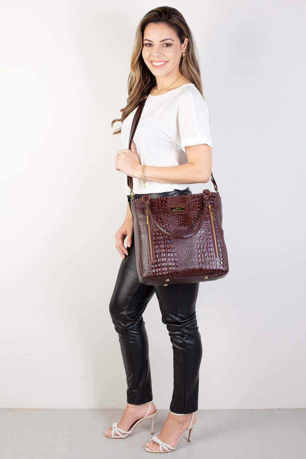 Bolsa de ombro em couro croco Lizandra - Enluaze
