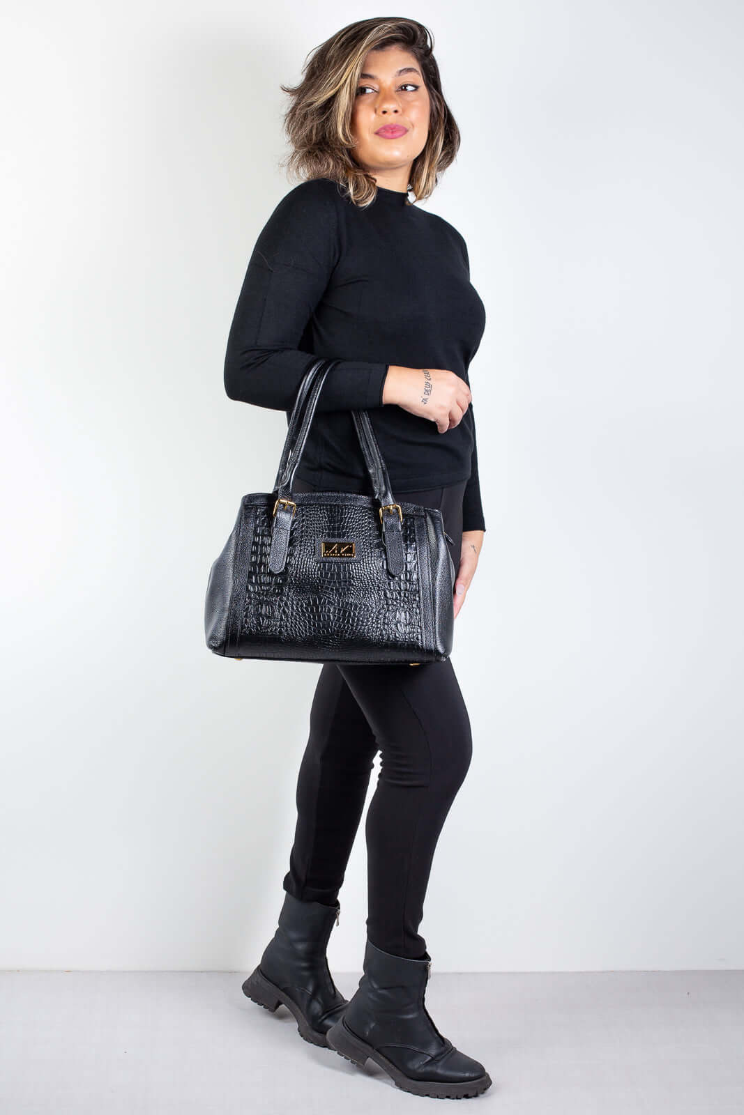 Bolsa de ombro em couro croco Sônia - Enluaze