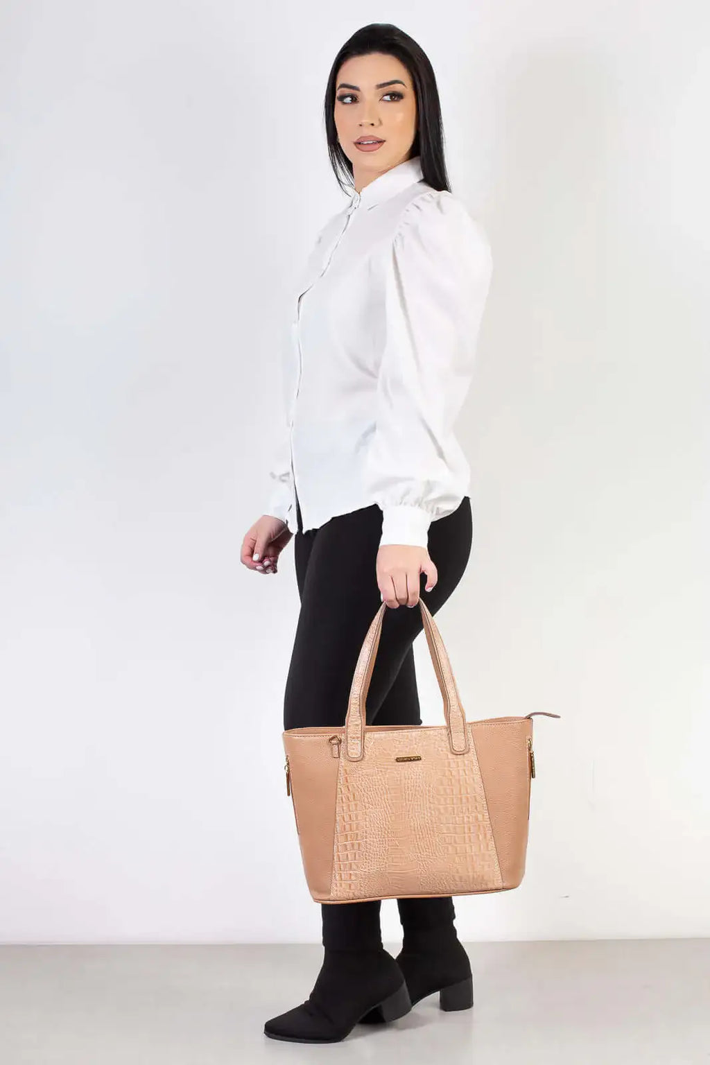 Bolsa feminina de couro croco Audrey - Enluaze