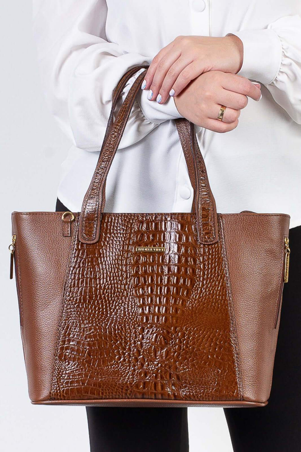 Bolsa feminina de couro croco Audrey - Enluaze