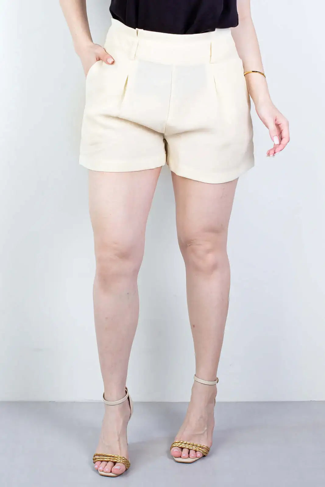 Short feminino alfaiataria com zíper 60010 - Enluaze