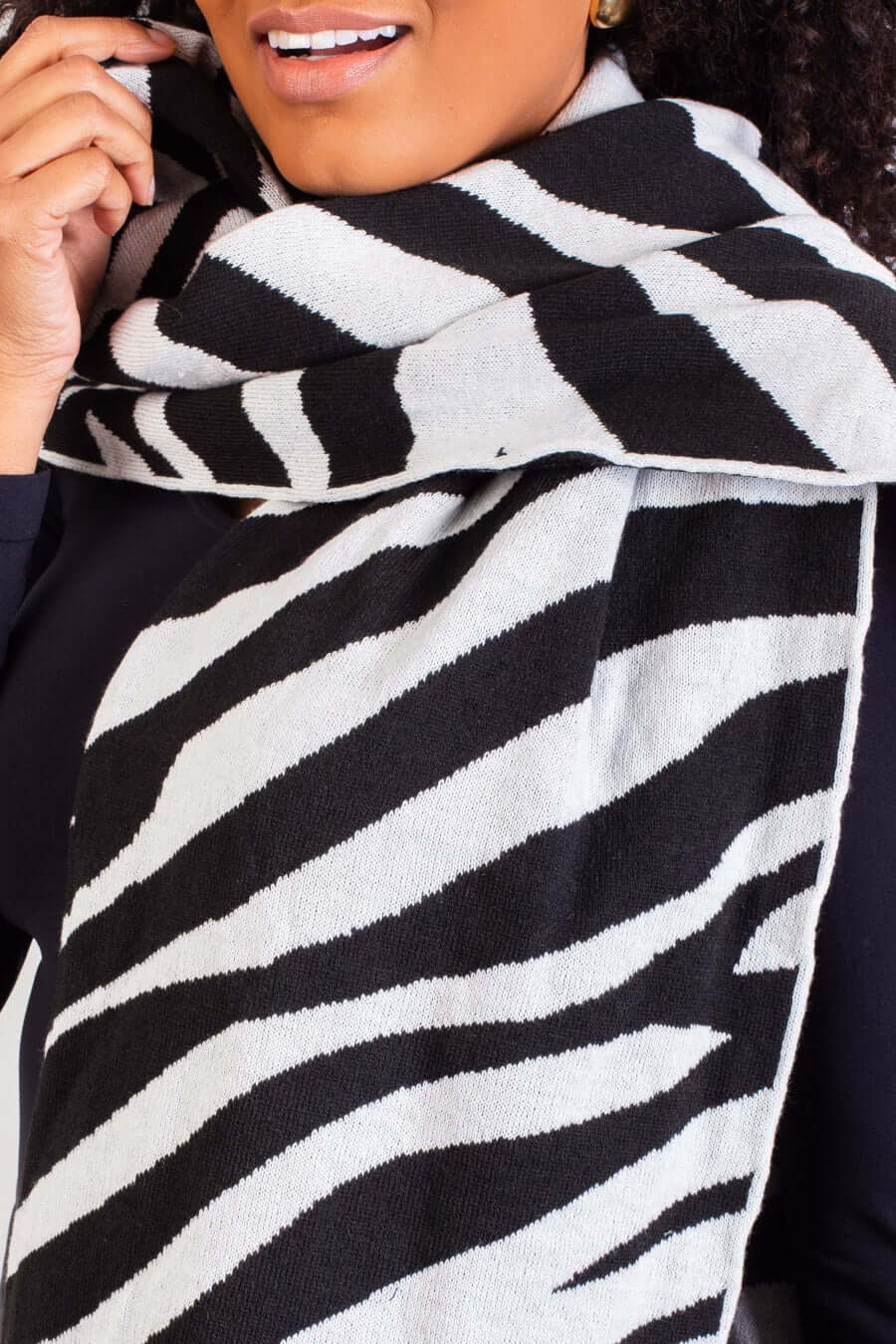 Cachecol echarpe feminino de malha tricô 60042 Animal Print - Enluaze