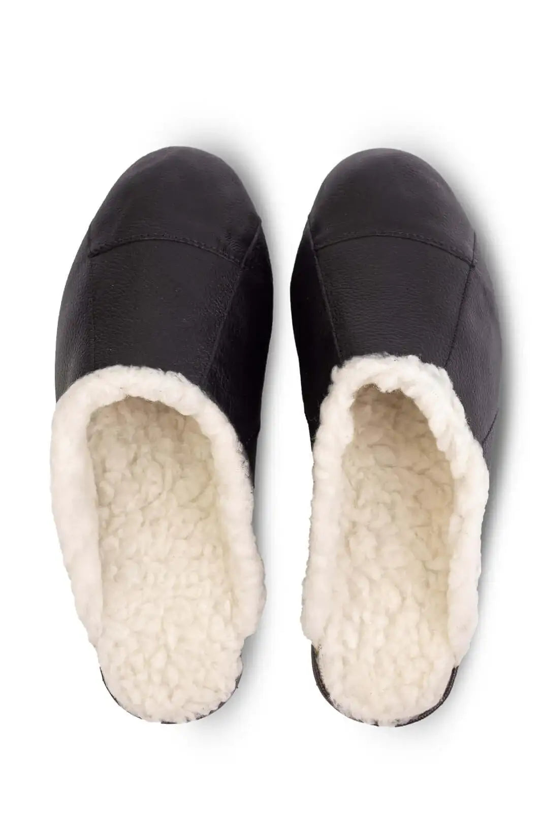 Chinelo pantufa em couro unissex forrada com pelo 6101 - Enluaze