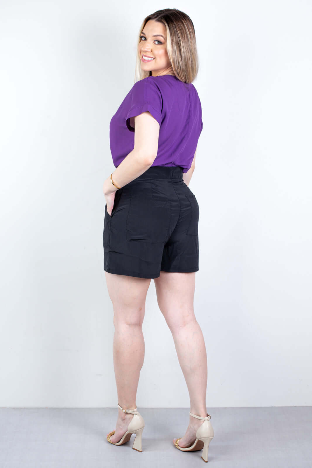 Blusa feminina manga curta viscose gola v 63572 - Enluaze