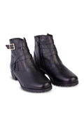 Bota cano curto em couro com fivela 6522 - Enluaze