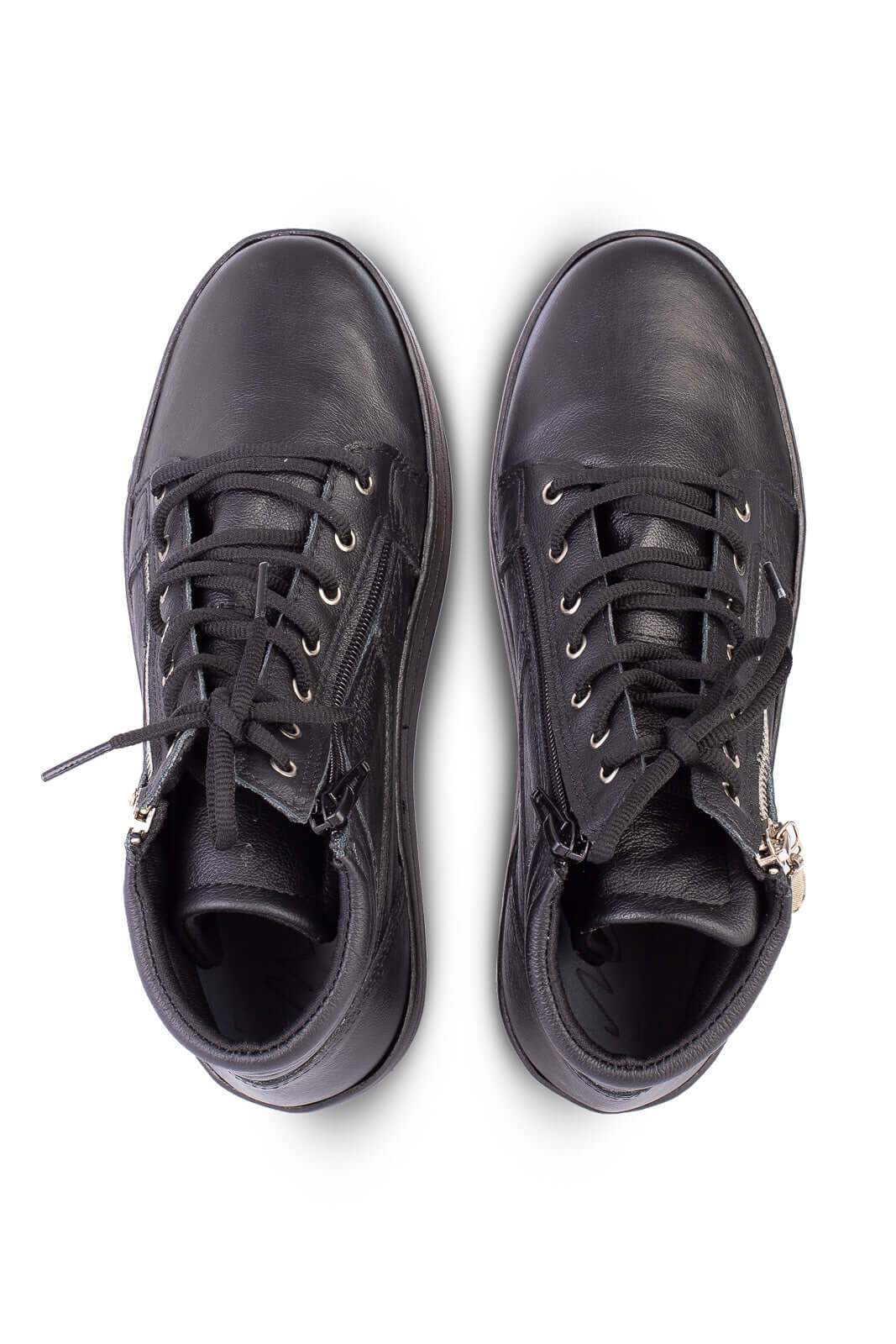 Tênis de couro com cadarço 6963 - Enluaze