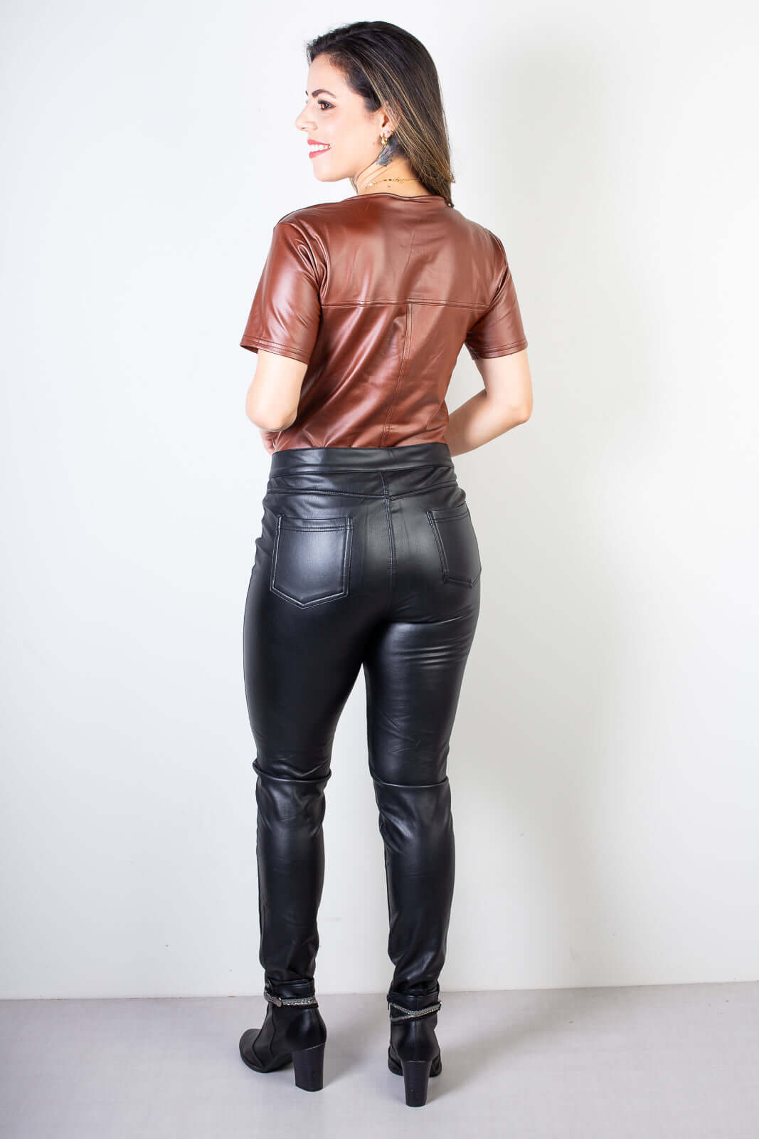 Blusa manga curta feminina corino forrada 70198 - Enluaze