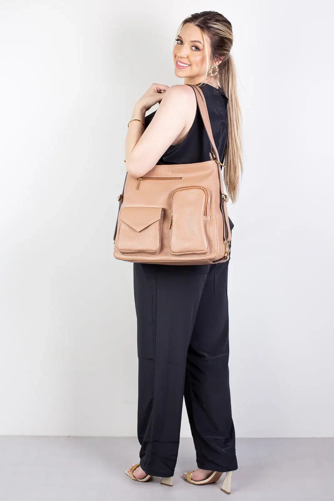 Bolsa mochila de couro liso Érica - Enluaze