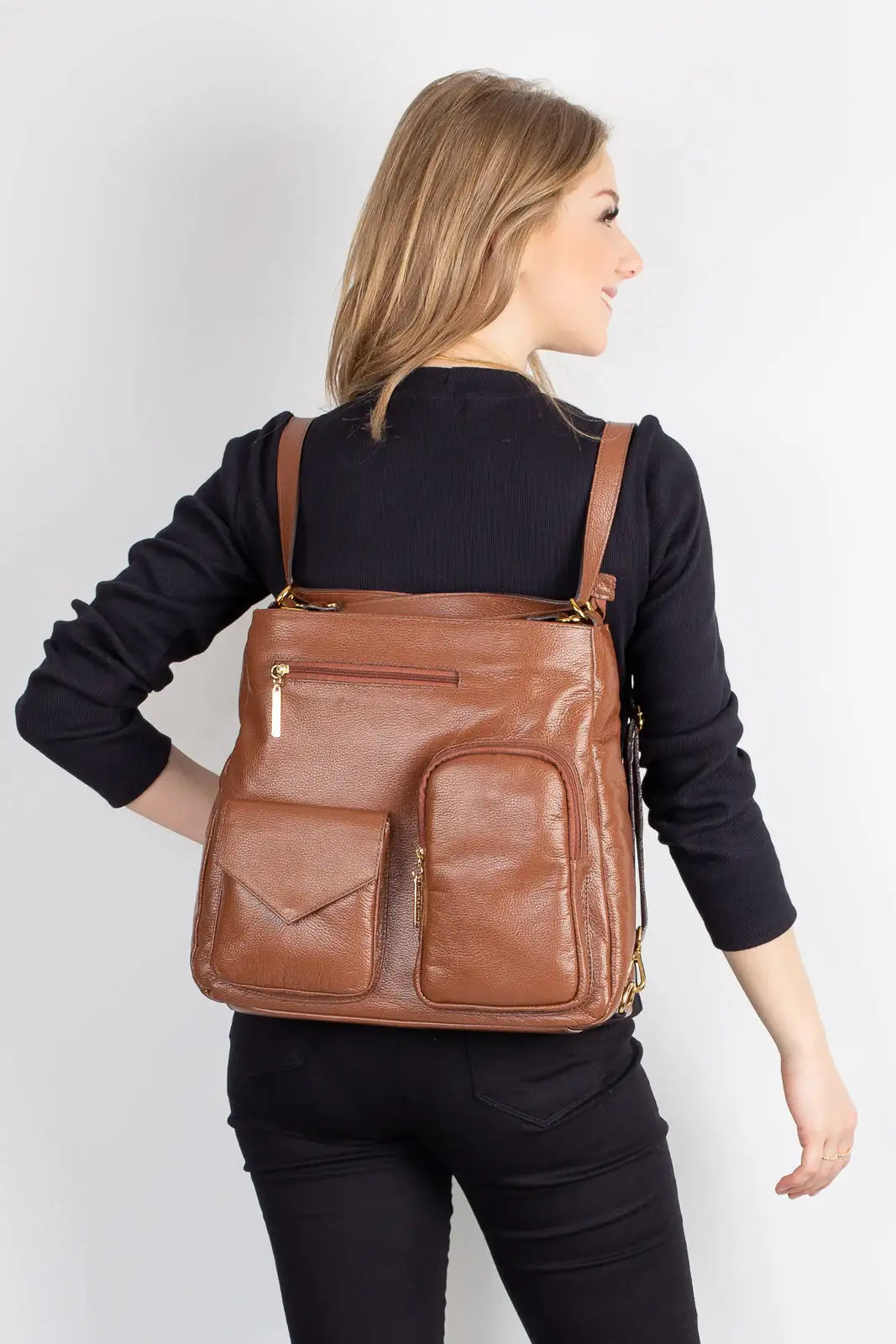 Bolsa mochila de couro liso Érica - Enluaze