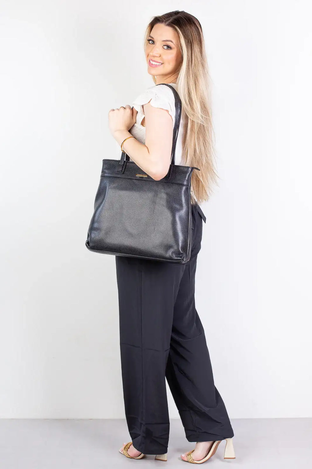 Bolsa de couro liso Abigail - Enluaze