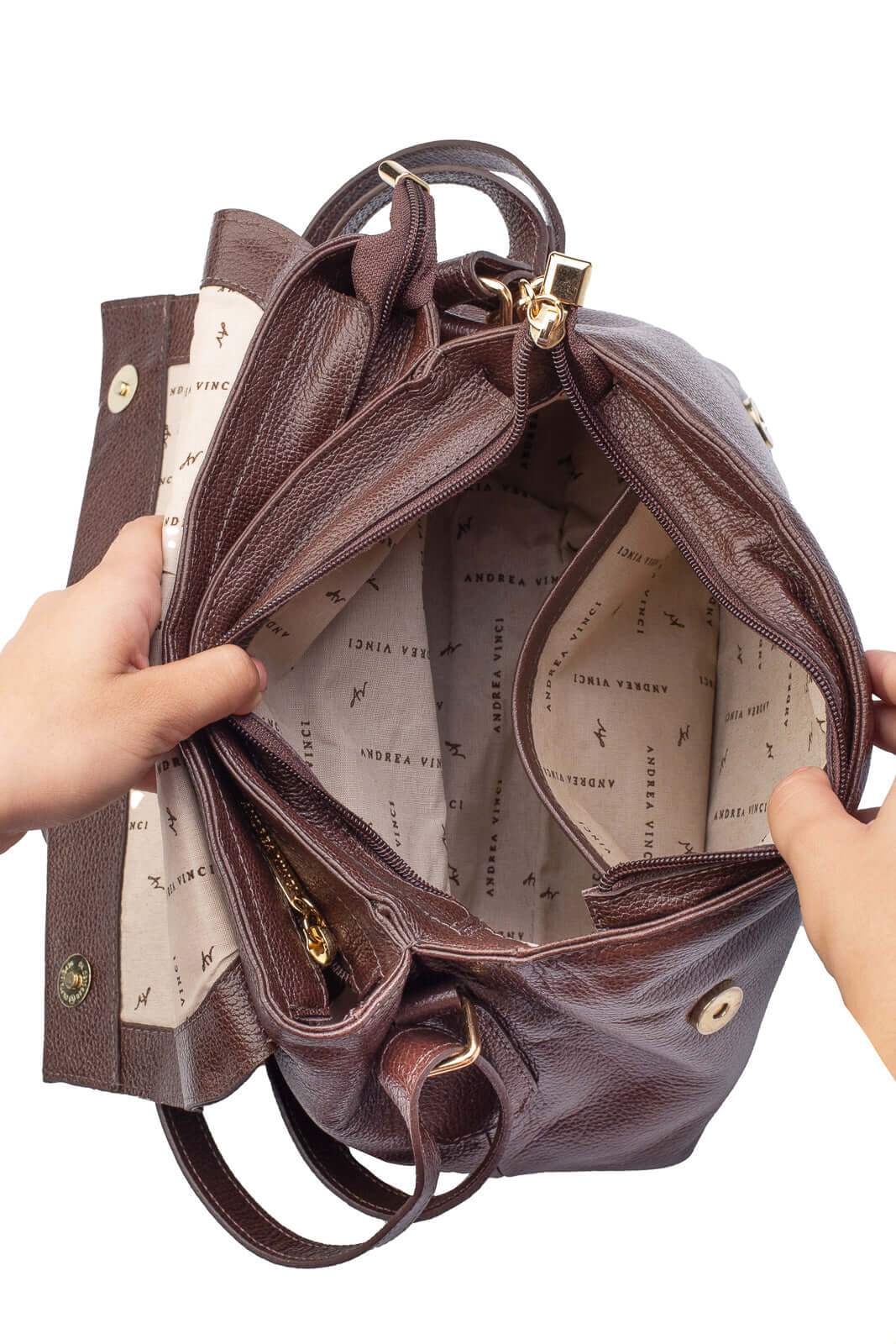 Bolsa tiracolo de couro liso com tampa Rose - Enluaze