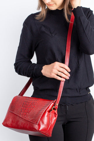 Bolsa tiracolo de couro croco com tampa Rose
