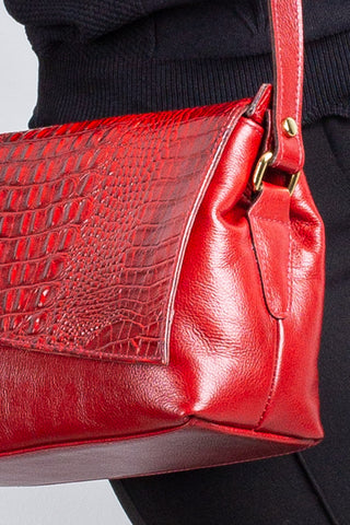 Bolsa tiracolo de couro croco com tampa Rose