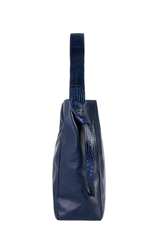 Bolsa sacola de ombro em couro croco Mara - Enluaze - Bolsas e Mochilas em Couro Legítimo - Andrea Vinci
