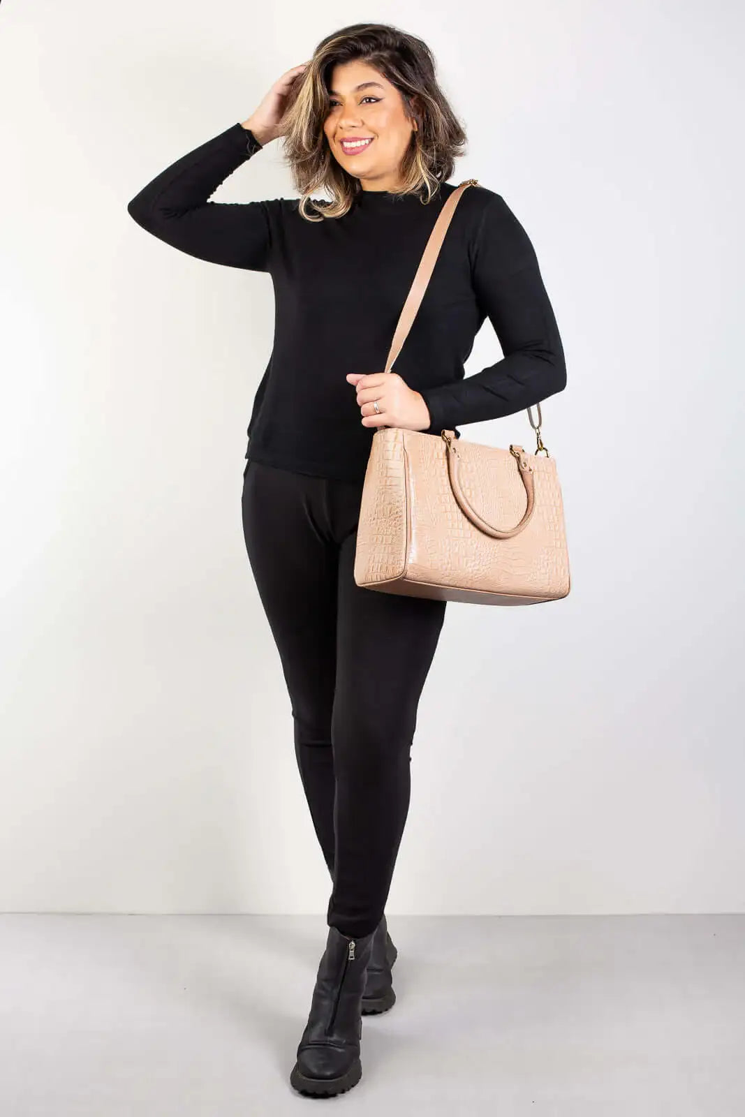 Bolsa feminina de couro croco Eliza - Enluaze